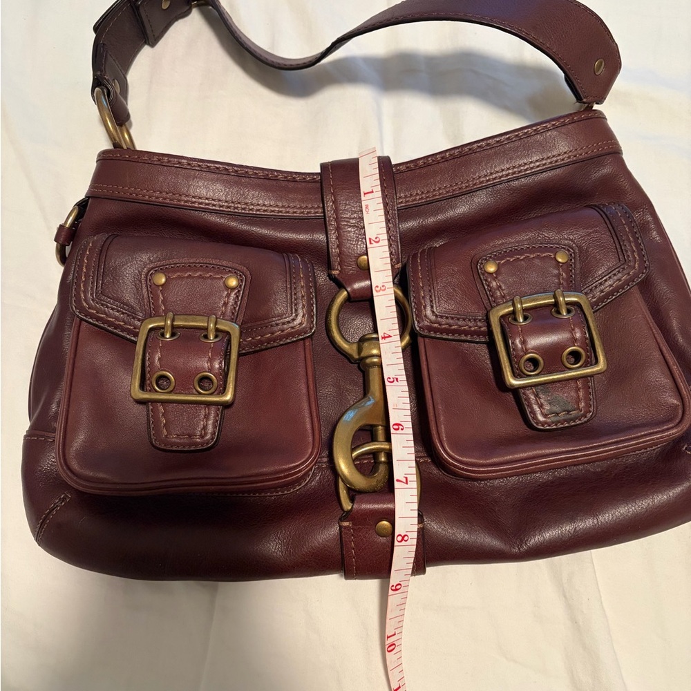 Coach Shoulder Bag in Deep Wine Leather with Brass Hardware - Picture 9 of 10